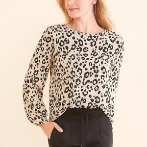 Peyten Jensen Rayna Leopard Print Smocked Shoulder Blouse Beige Black M